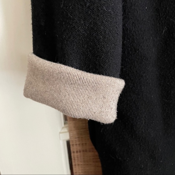 Long Knit Cardigan with pockets - Picture 2 of 3